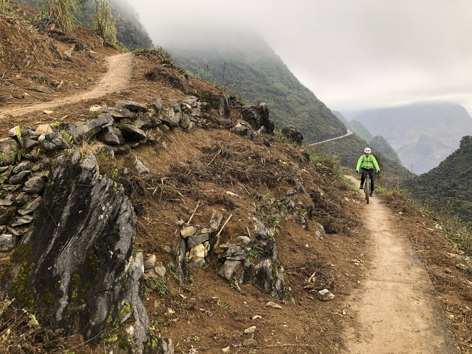 Epic 15-Day Ha Giang to Sapa Mountain Bike Tour